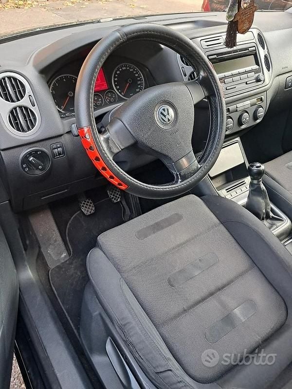 Usata VW Tiguan 150 CV (110 kW) 2009 Nero SUV