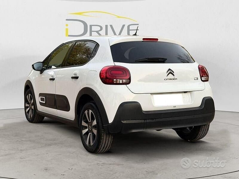 Usata Citroën C3 PureTech 110 CV (80 kW) 2024 Bianco Berlina