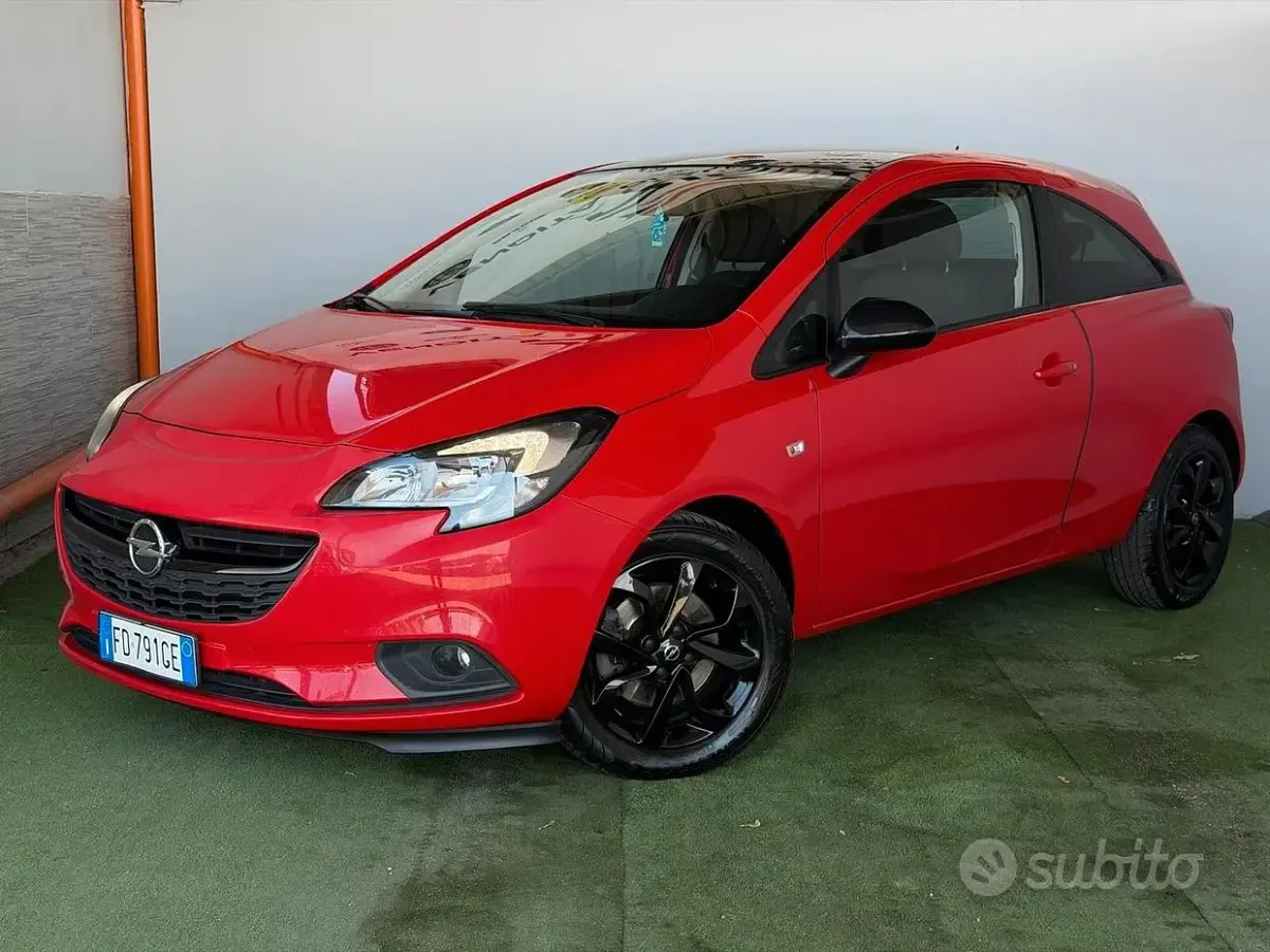 Usata Opel Corsa Cosmo 75 CV (55 kW) 2016 Rosso Utilitaria
