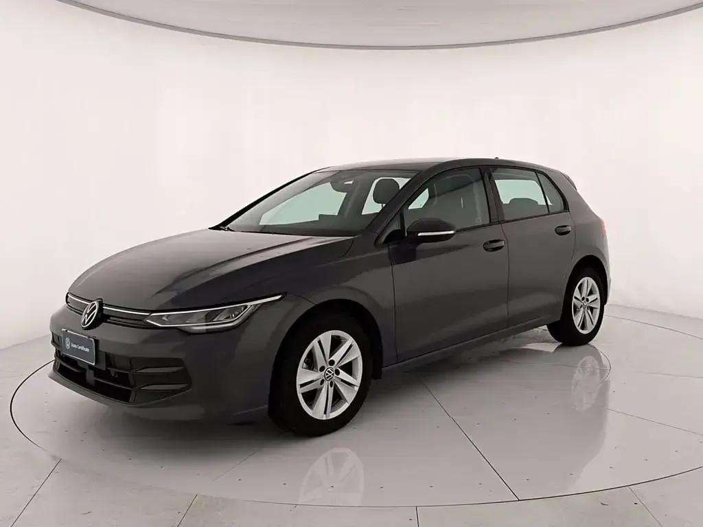 Usata VW Golf VIII Life 116 CV (85 kW) 2025 Berlina