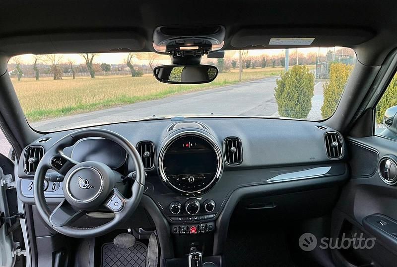 Usata Mini Cooper D Countryman Business 150 CV (110 kW) 2022 Bianco SUV