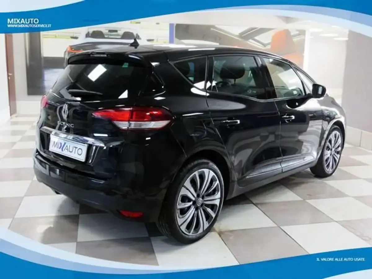 Usata Renault Scénic IV Business 140 CV (102 kW) 2021 Nero Monovolume