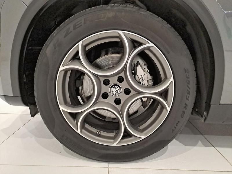 Usata Alfa Romeo Stelvio Sprint 190 CV (139 kW) 2022 Grigio SUV
