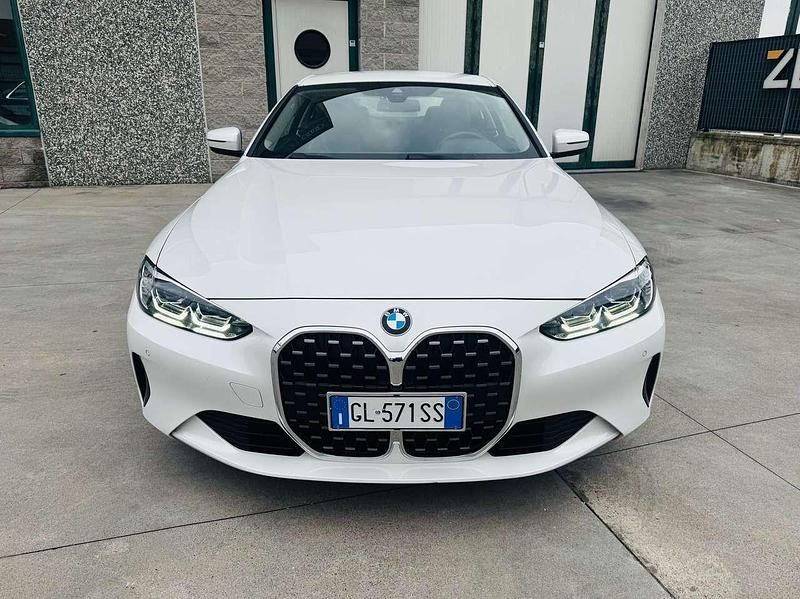 Usata BMW 420 M Sport 190 CV (139 kW) 2023 Bianco Coupé