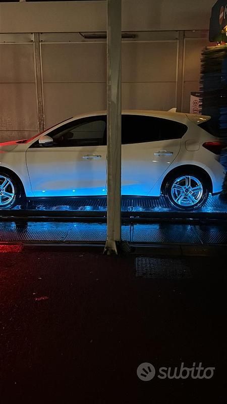 Usata Ford Focus 95 CV (69 kW) 2020 Bianco Berlina