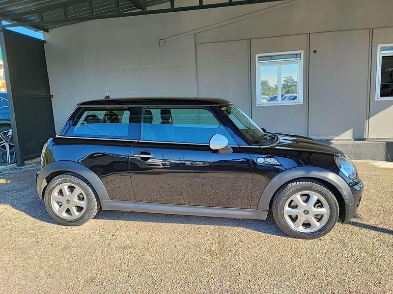 Usata Mini ONE 75 CV (55 kW) 2010 Nero Utilitaria