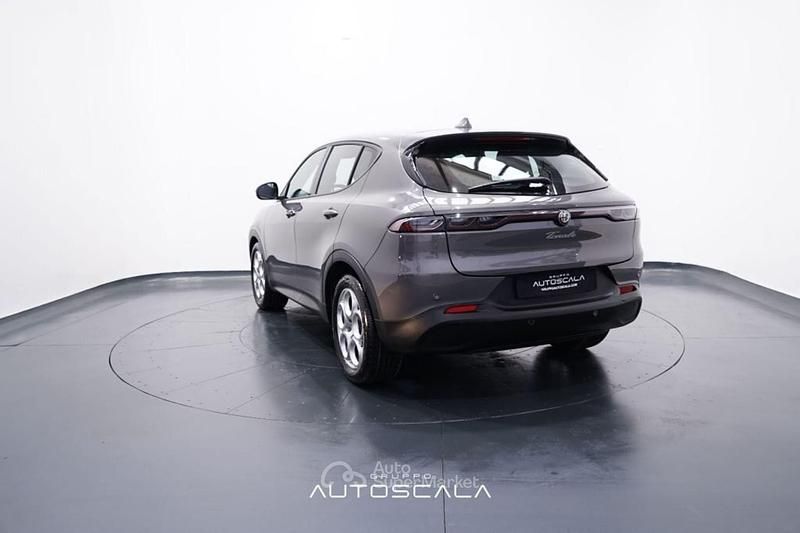 Usata Alfa Romeo Tonale Sprint 131 CV (96 kW) 2023 Grigio vesuvio SUV