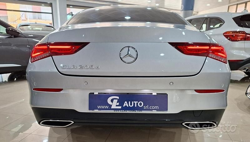 Usata Mercedes CLA200 150 CV (110 kW) 2021 Grigio Berlina
