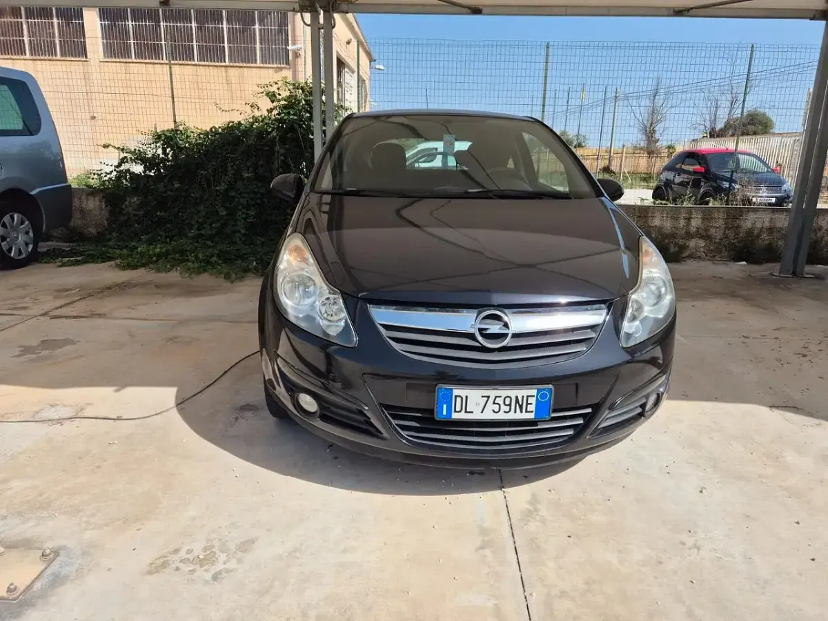 Usata Opel Corsa Sport 75 CV (55 kW) 2008 Nero Utilitaria