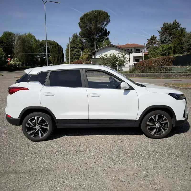 Usata EVO Evo 5 127 CV (93 kW) 2024 Bianco SUV