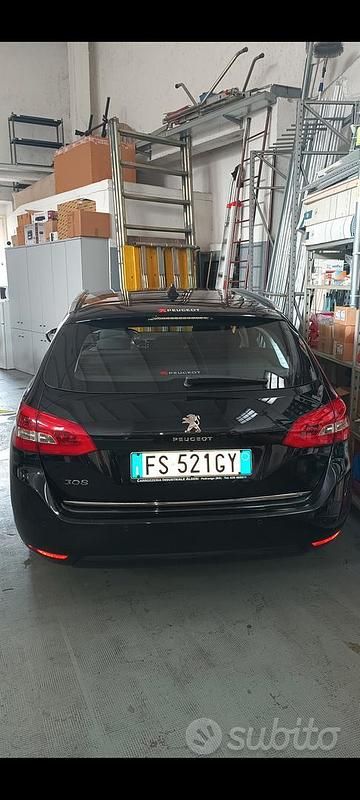 Usata Peugeot 308 SW 131 CV (96 kW) 2018 Nero Station wagon
