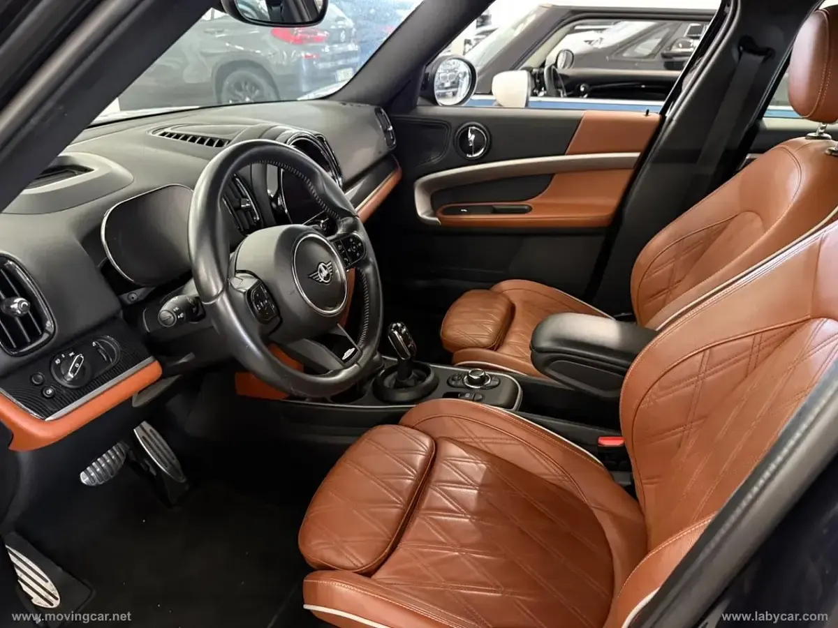 Usata Mini John Cooper Works 305 CV (224 kW) 2021 Utilitaria
