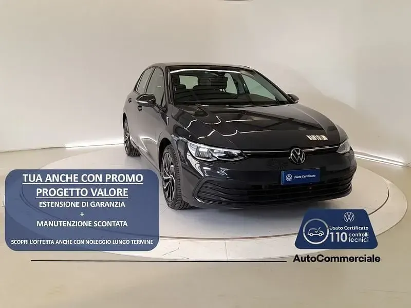 Usata VW Golf VIII Life 110 CV (80 kW) 2023