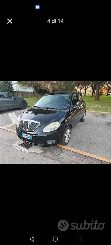 Nero Usata 2009 Lancia Ypsilon Due volumi | 3499 € - Immagine 1/4