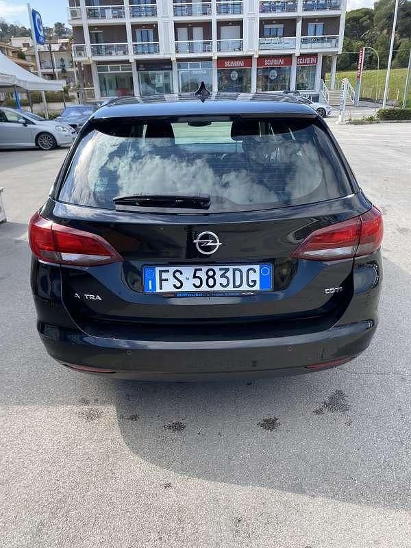 Usata Opel Astra Business 136 CV (100 kW) 2016 Station wagon