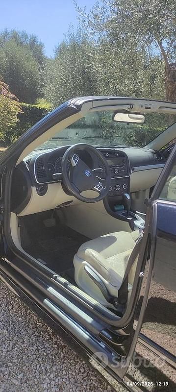 Begagnad Saab 9-3 Cabriolet 150 HK (110 kW) 2008 Svart Cab