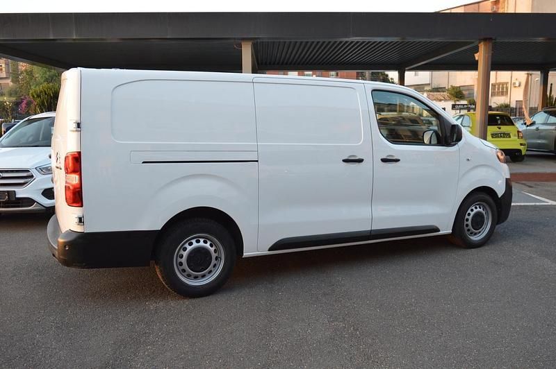 Usata Citroën Jumpy 122 CV (89 kW) 2019 Bianco Monovolume