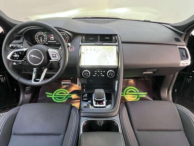 Usata Jaguar E-Pace R-Dynamic 163 CV (119 kW) 2024 Nero SUV