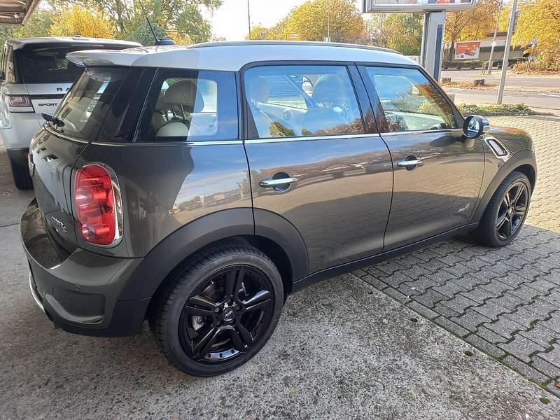 Usata Mini Cooper S Countryman 184 CV (135 kW) 2012 Bronzo SUV