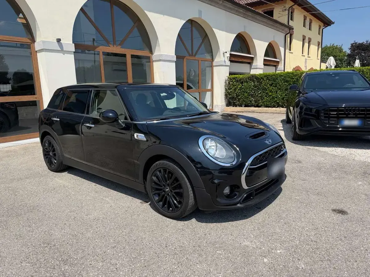 Usata Mini Cooper SD Clubman Business 190 CV (139 kW) 2016 Nero Station wagon