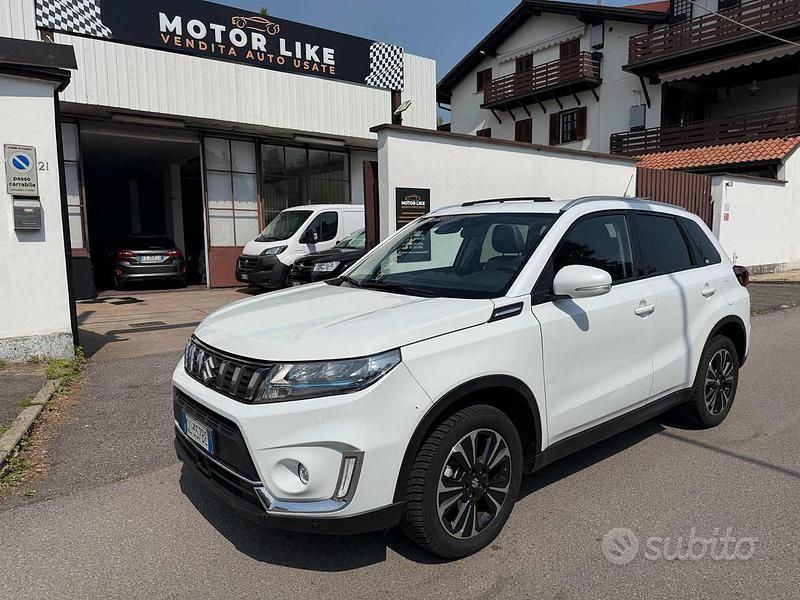 Usata Suzuki Vitara 116 CV (85 kW) 2022 Bianco SUV