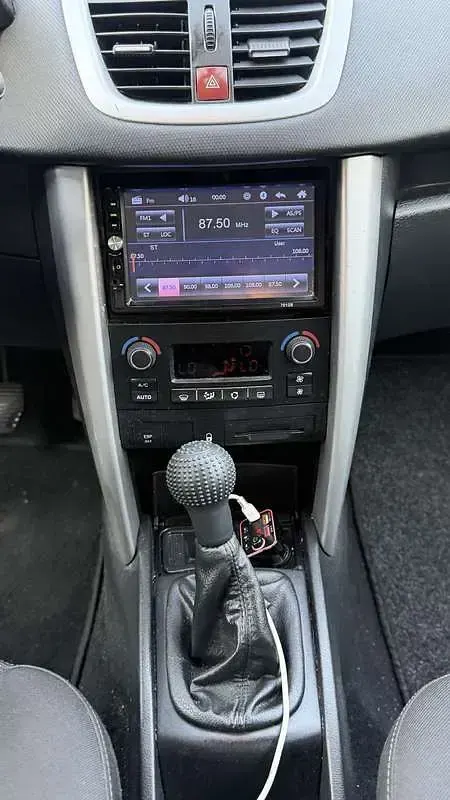 Usata Peugeot 207 90 CV (66 kW) 2010 Berlina