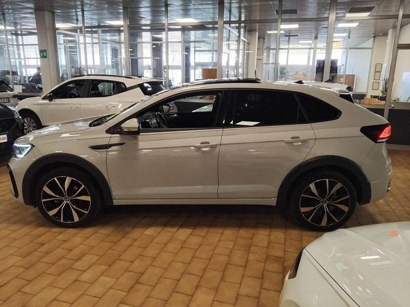 Usata VW Taigo R-line 110 CV (80 kW) 2023 Ascot grey / metallizzato SUV