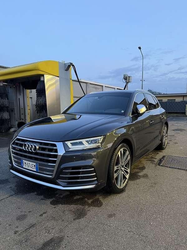 Grigio Usata 2017 Audi SQ5 Business SUV | 31.000 € (Buon prezzo) - Immagine 1/4