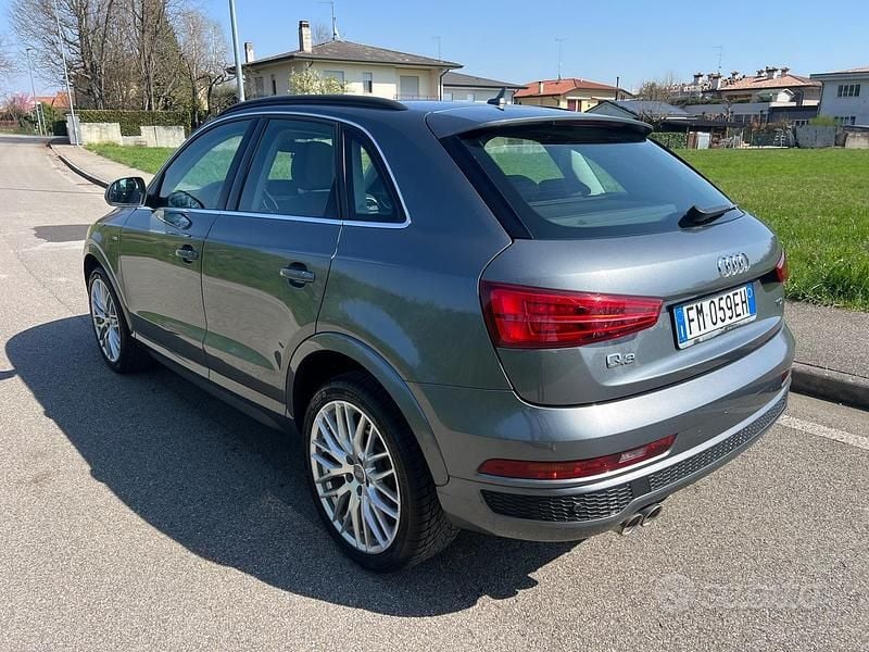 Usata Audi Q3 Sport 120 CV (88 kW) 2017 Grigio SUV
