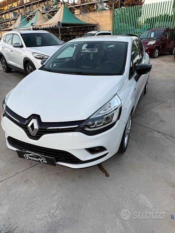 Usata Renault Clio IV Life 75 CV (55 kW) 2019 Bianco(met.) Berlina