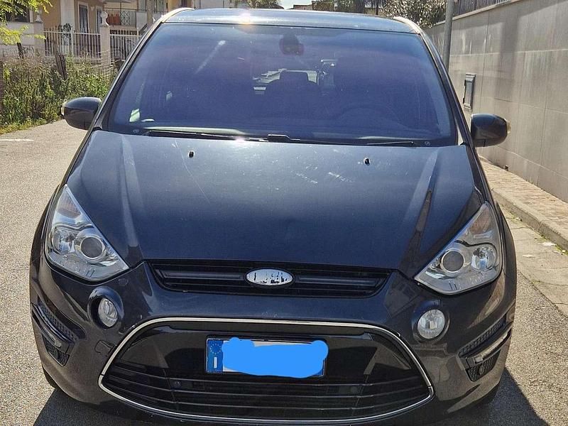 Begagnad Ford S-MAX Titanium 163 HK (119 kW) 2011 Other Minibuss