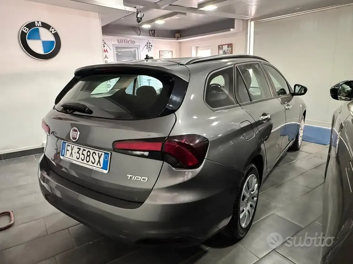 Usata Fiat Tipo Lounge 120 CV (88 kW) 2019 Grigio Station wagon