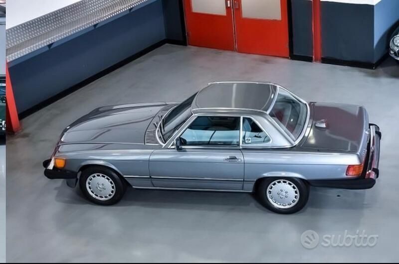 Usata Mercedes 560 1987 Grigio Cabrio