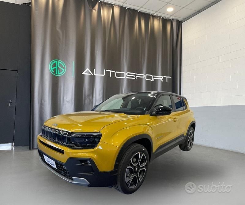 Usata Jeep Avenger Summit 101 CV (74 kW) 2024 Giallo SUV