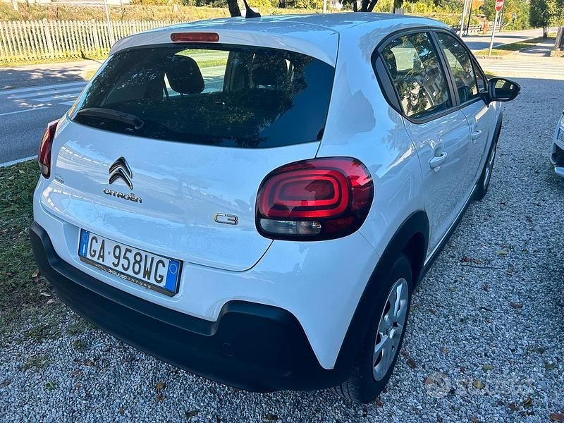Usata Citroën C3 Feel 101 CV (74 kW) 2020 Bianco Utilitaria