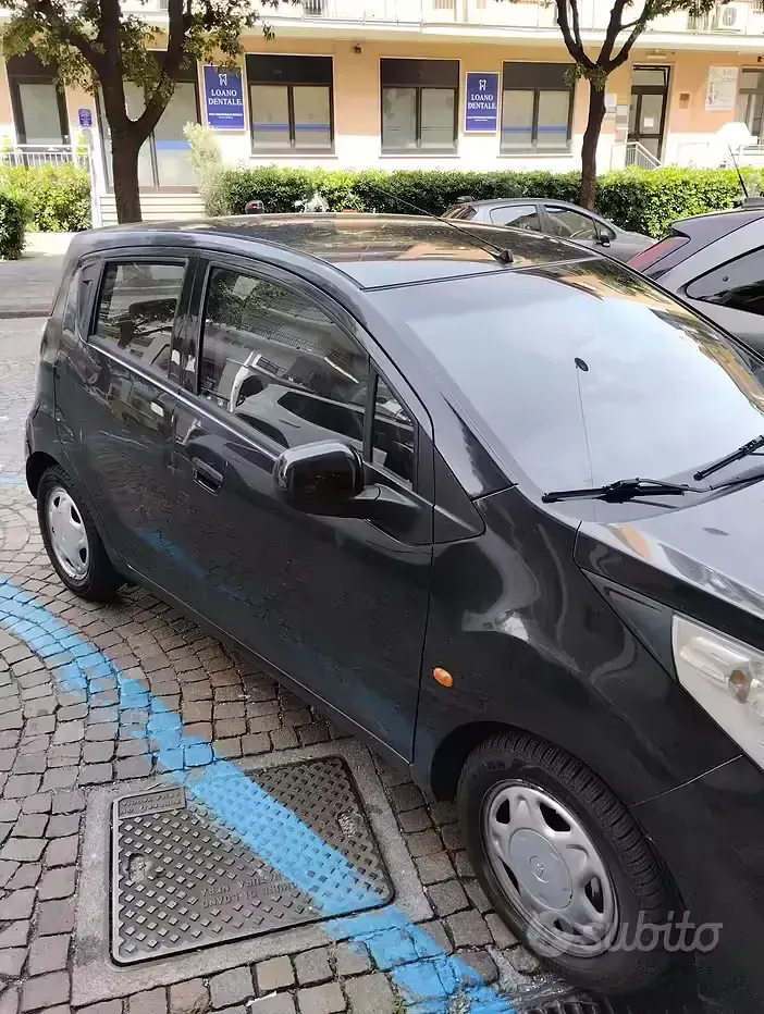 Usata Chevrolet Spark 68 CV (50 kW) 2011 Nero Utilitaria