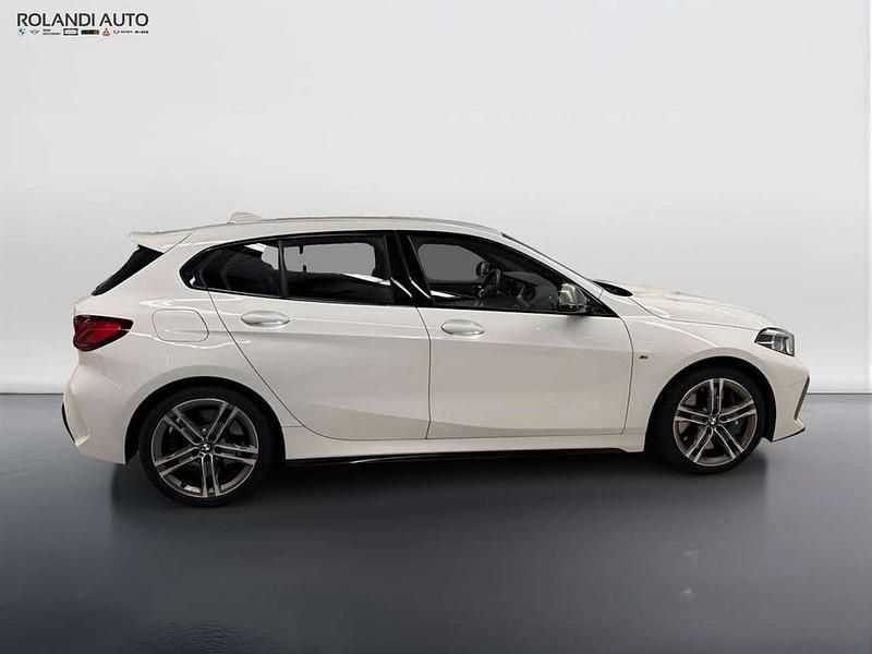 Usata BMW 135 306 CV (225 kW) 2024 Alpin white pastello Utilitaria