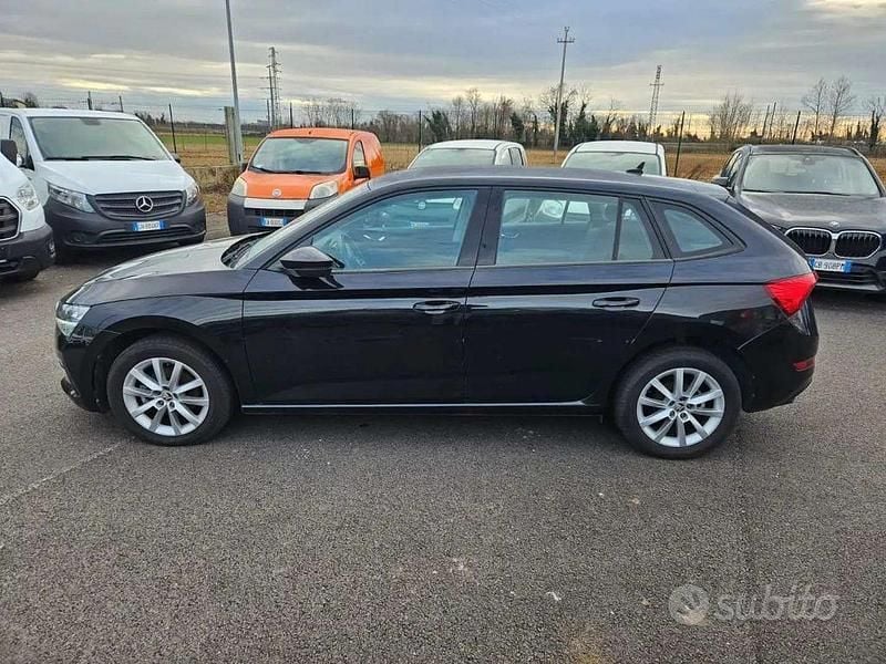 Usata Skoda Scala Ambition 116 CV (85 kW) 2020 Nero Utilitaria