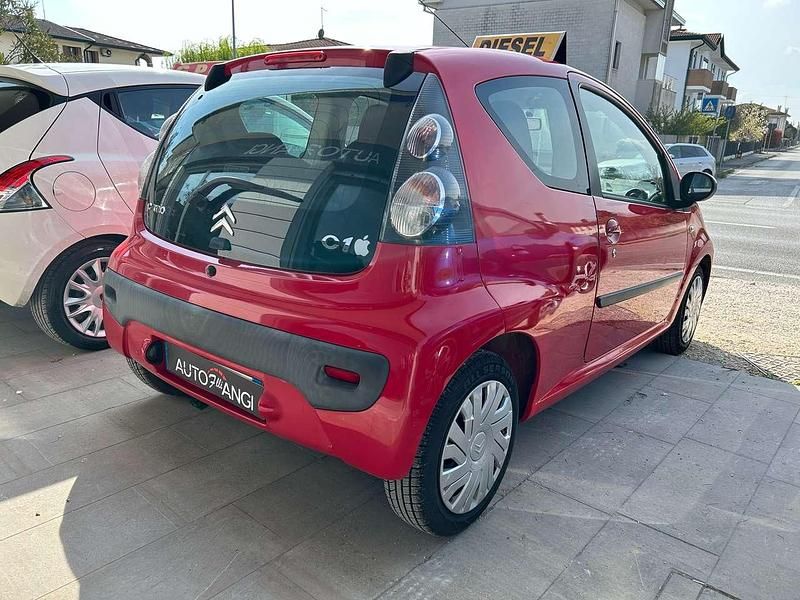 Usata Citroën C1 54 CV (39 kW) 2007 Rosso Utilitaria