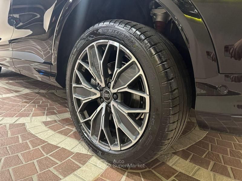 Nuova Audi Q5 S-Line 204 CV (150 kW) 2025 Nero SUV