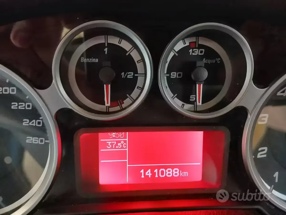 Usata Alfa Romeo MiTo 77 CV (56 kW) 2013 Utilitaria