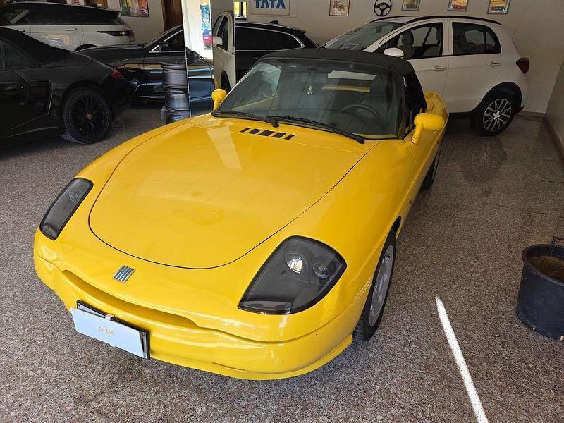 Usata Fiat Barchetta 131 CV (96 kW) 1998 Giallo Cabrio