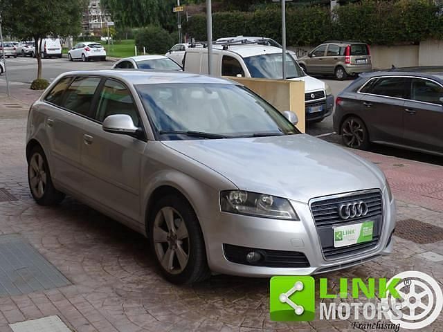 Usata Audi A3 140 CV (102 kW) 2010 Grigio Utilitaria