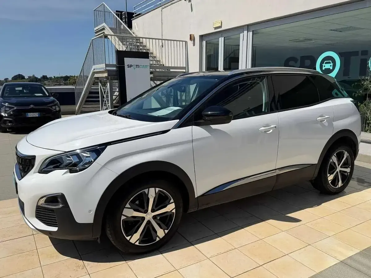 Usata Peugeot 3008 Allure 120 CV (88 kW) 2018 SUV