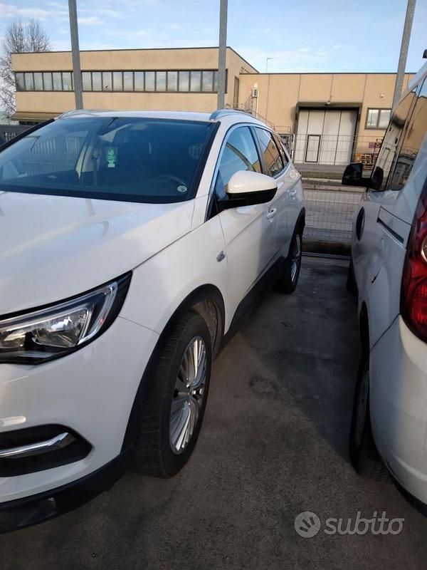 Usata Opel Grandland X Business 120 CV (88 kW) 2018 Bianco SUV