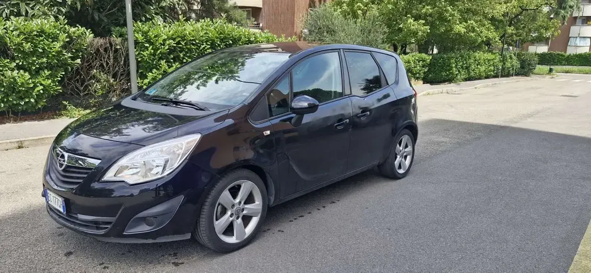 Usata Opel Meriva Cosmo 101 CV (74 kW) 2010 Monovolume