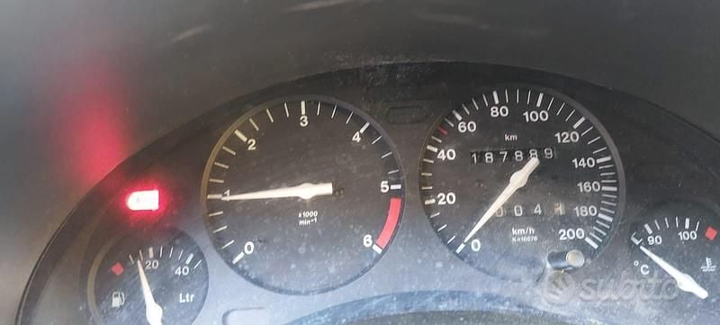 Occasion Opel Corsa 60 ch (44 kW) 1998 Blanc Citadine