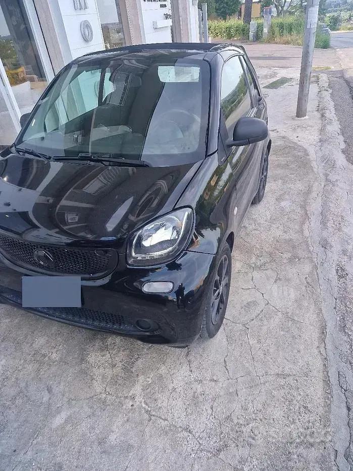 Usata Smart ForTwo Cabrio Passion 71 CV (52 kW) 2016 Nero Cabrio