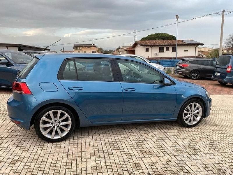 Usata VW Golf VII Business 122 CV (89 kW) 2013 Blu Berlina