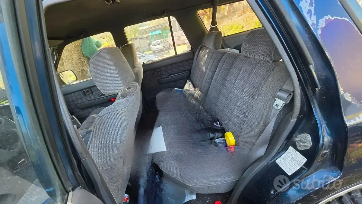 Usata Toyota 4 Runner 90 CV (66 kW) 1990 Blu SUV